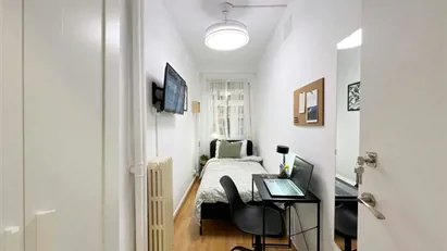 Room for rent in Madrid Ciudad Lineal, Madrid