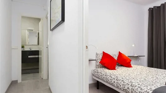 Rooms in L'Hospitalet de Llobregat - photo 1