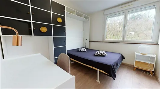 Rooms in Lyon - photo 1