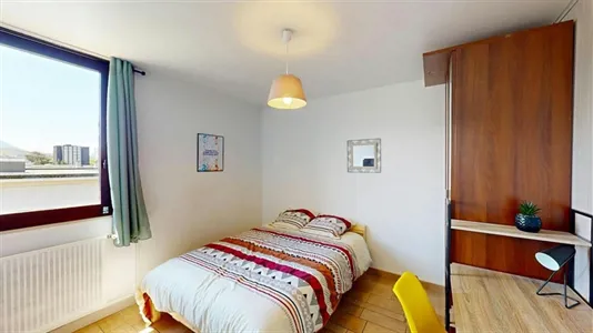 Rooms in Grenoble - photo 3