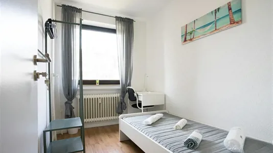 Rooms in Dusseldorf - photo 1