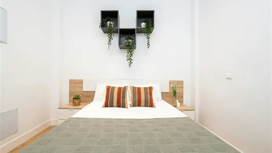 Rooms in Madrid Moncloa-Aravaca - photo 1