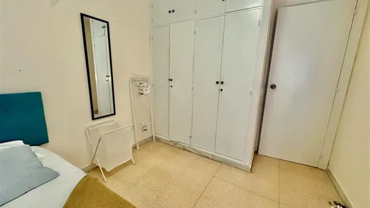 Rooms in Zaragoza - photo 3