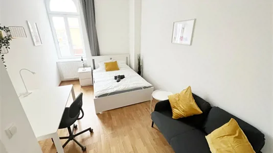 Rooms in Vienna Favoriten - photo 3