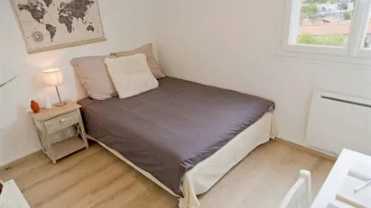 Room for rent in La Rochelle, Nouvelle-Aquitaine