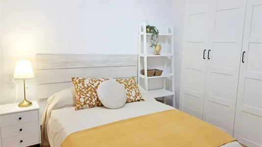 Rooms in Zaragoza - photo 2