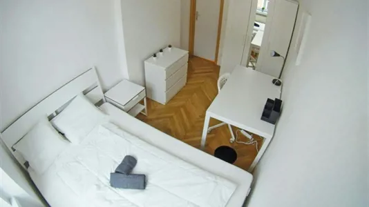 Rooms in Vienna Favoriten - photo 3