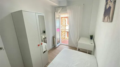 Room for rent in Adaro, Comunidad de Madrid