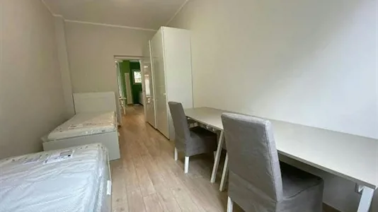 Rooms in Milano Zona 5 - Vigentino, Chiaravalle, Gratosoglio - photo 3