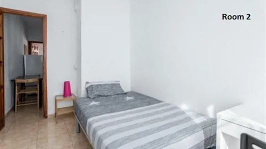 Rooms in Barcelona Ciutat Vella - photo 2