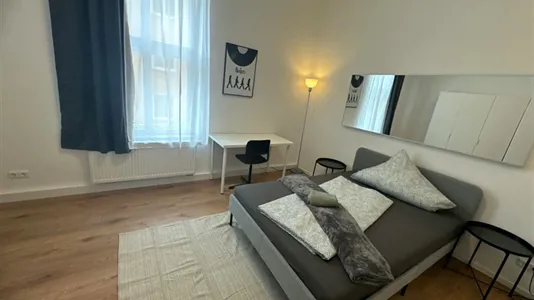 Rooms in Munich Thalkirchen-Obersendling-Forstenried-Fürstenried-Solln - photo 1