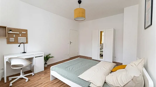 Rooms in Berlin Charlottenburg-Wilmersdorf - photo 2