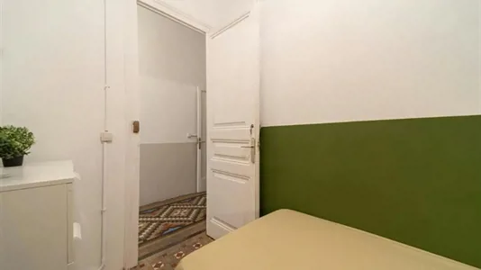 Rooms in Barcelona Eixample - photo 3