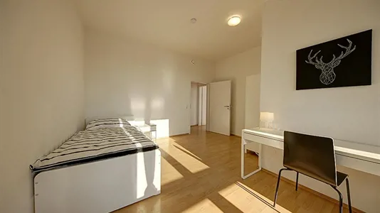 Rooms in Stuttgart Bad Cannstatt - photo 2