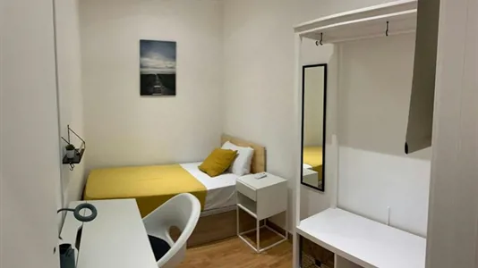 Rooms in L'Hospitalet de Llobregat - photo 1