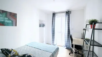 Room for rent in Nanterre, Île-de-France