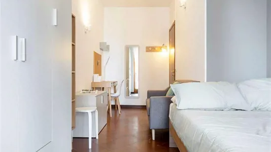 Rooms in Milano Zona 5 - Vigentino, Chiaravalle, Gratosoglio - photo 3