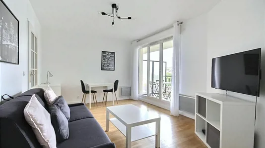 Apartments in Boulogne-Billancourt - photo 1