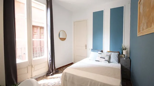 Rooms in Barcelona Ciutat Vella - photo 3