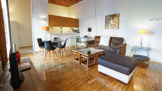 Apartments in Madrid Centro - photo 2