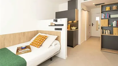 Apartment for rent in Los Bermejales, Andalucía Apartment for rent in Los Bermejales, Andalucía