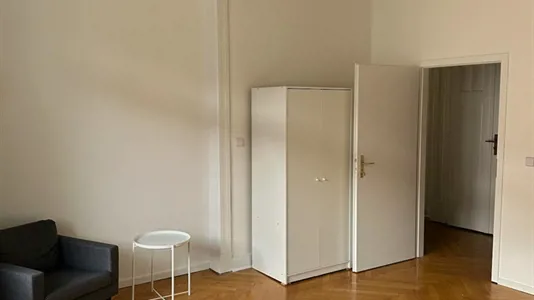 Rooms in Berlin Charlottenburg-Wilmersdorf - photo 3