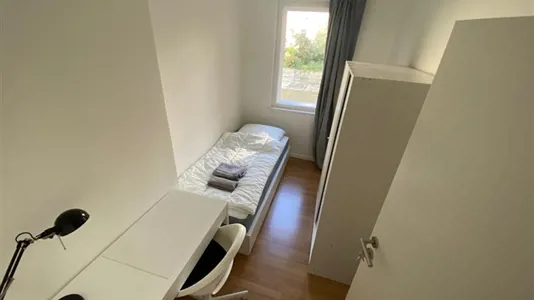 Rooms in Berlin Charlottenburg-Wilmersdorf - photo 3