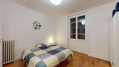 Room for rent in Dijon, Bourgogne-Franche-Comté