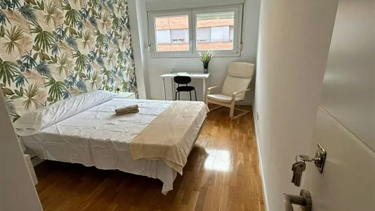 Rooms in Madrid Fuencarral-El Pardo - photo 1