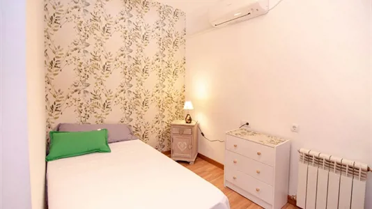 Rooms in Madrid Carabanchel - photo 3