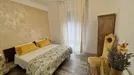 Room for rent, Bologna, Emilia-Romagna, Via de Carracci