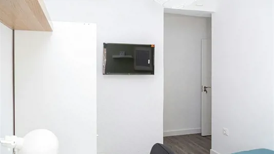 Rooms in Zaragoza - photo 3