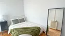 Room for rent, Madrid Chamartín, Madrid, &lt;span class=&quot;blurred street&quot; onclick=&quot;ProcessAdRequest(10584170)&quot;&gt;&lt;span class=&quot;hint&quot;&gt;See streetname&lt;/span&gt;[xxxxxxxxxxxxx]&lt;/span&gt;