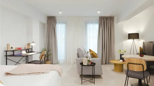 Apartments in Málaga - photo 3