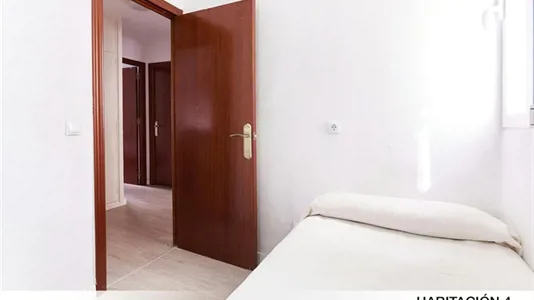 Rooms in Bami - photo 3