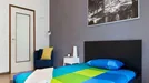 Room for rent, Milano Zona 6 - Barona, Lorenteggio, Milan, Via Raffaello Bertieri, Italy