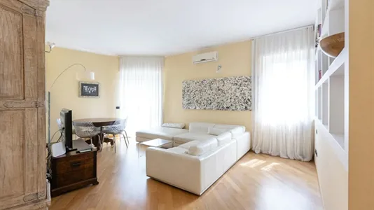 Apartments in Milano Zona 6 - Barona, Lorenteggio - photo 1