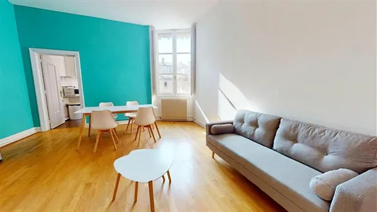 Apartments in Lyon - photo 2