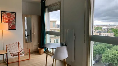 Room for rent in Paris 15ème arrondissement, Paris