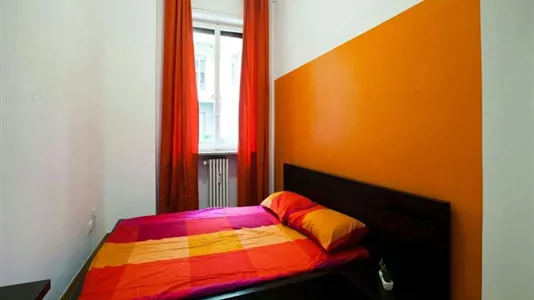 Rooms in Milano Zona 8 - Fiera, Gallaratese, Quarto Oggiaro - photo 2