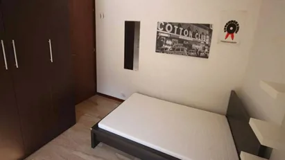 Room for rent in Milano Zona 2 - Stazione Centrale, Gorla, Turro, Greco, Crescenzago, Milan