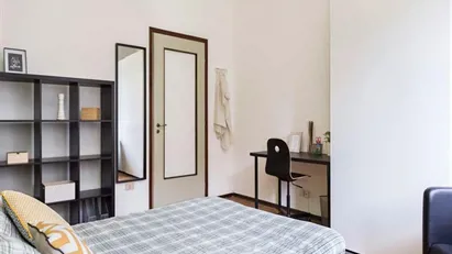 Room for rent in Buccinasco, Lombardia