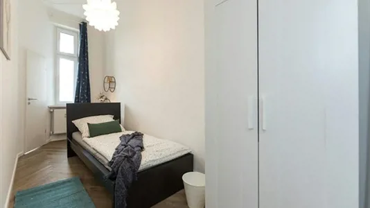 Rooms in Berlin Charlottenburg-Wilmersdorf - photo 1