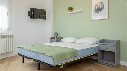 Room for rent in Zaragoza, Aragón