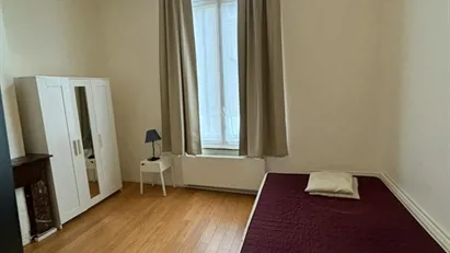 Room for rent in Brussels Schaarbeek, Brussels