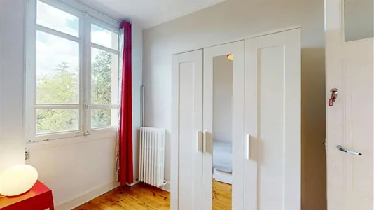 Rooms in Saint-Étienne - photo 3