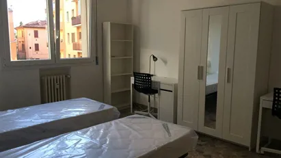 Room for rent in Bologna, Emilia-Romagna