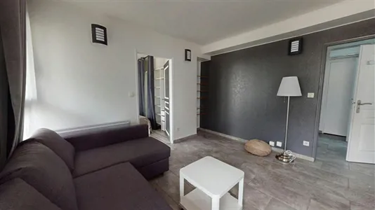 Apartments in Lyon - photo 3