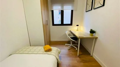 Room for rent in Madrid Puente de Vallecas, Madrid