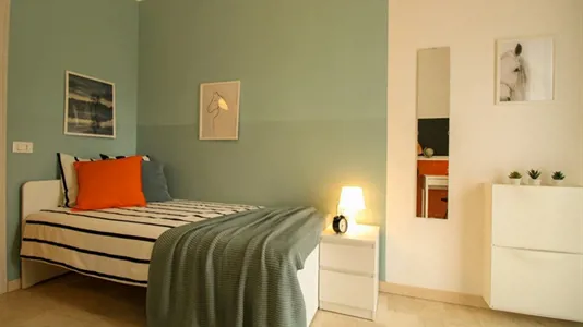 Rooms in Brescia - photo 2